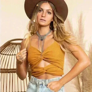 Twisted tank top
